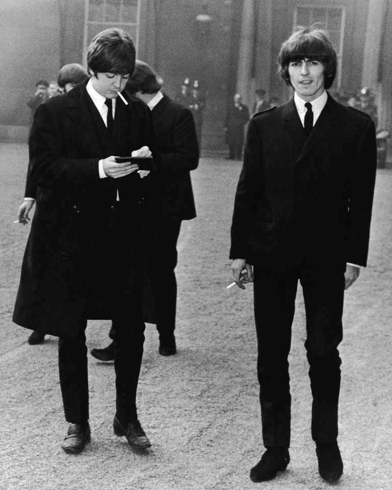 Co nowego do mody wprowadzili Beatlesi?