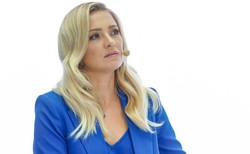 Barbara Kurdej-Szatan o kulisach pracy w TVP: Nie jest wesoło, ludzie są inwigilowani