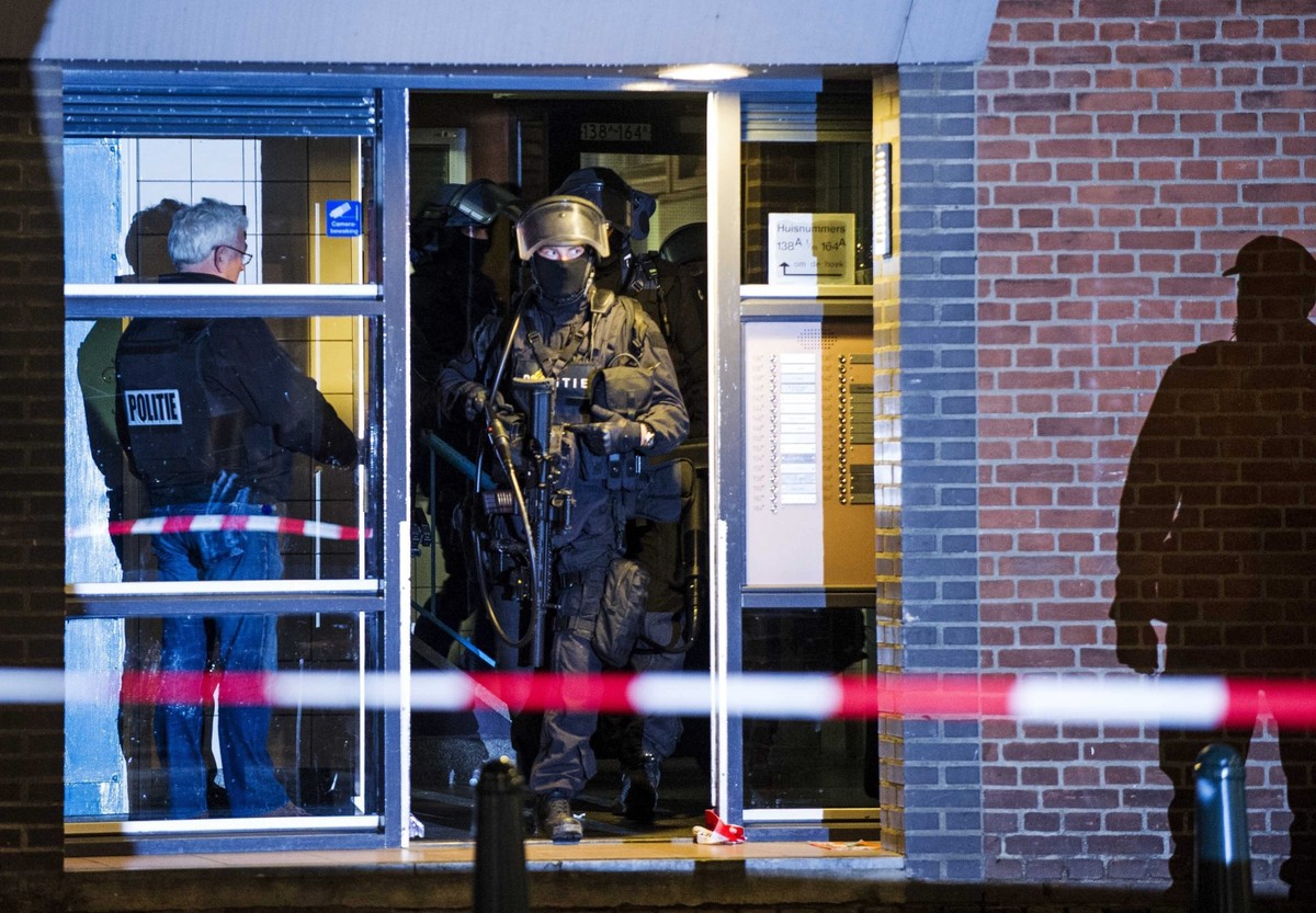 Obława antyterrorystyczna w Rotterdamie