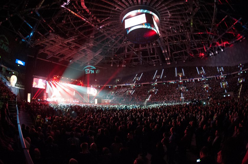 Ogłoszono datę gali  UFC w Polsce! Zawalczy legenda MMA!