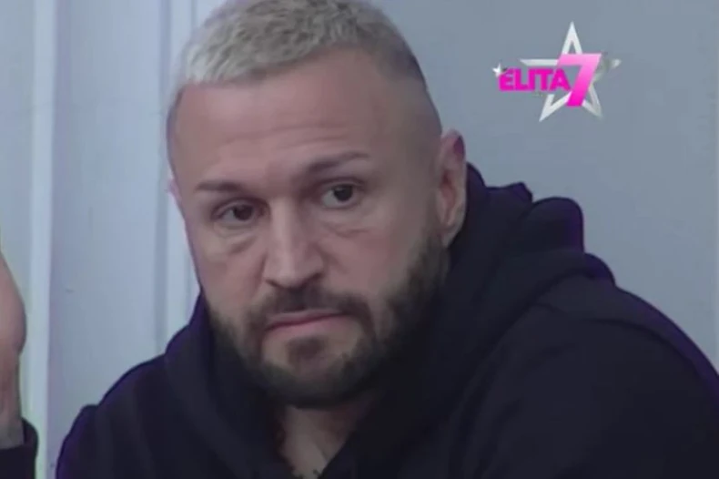 Ša i Miona u svađi