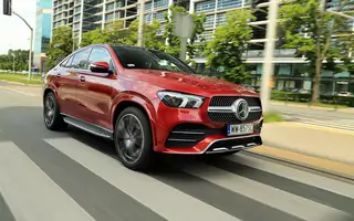 Mercedes GLE Coupe 400d - coupe na szczudłach