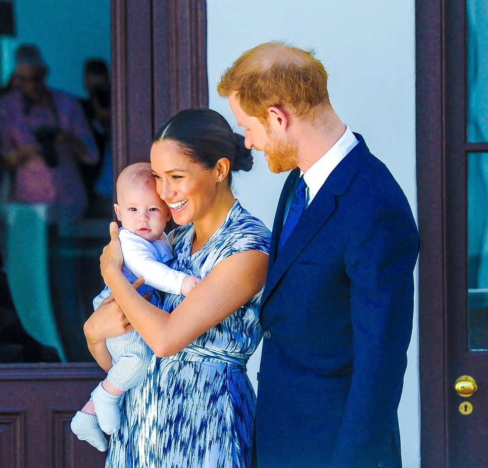 Se tomaron muchas fotografías oficiales del pequeño Archie en sus primeros meses de vida, pero desde que sus padres se jubilaron, ha podido vivir su vida de manera más privada.