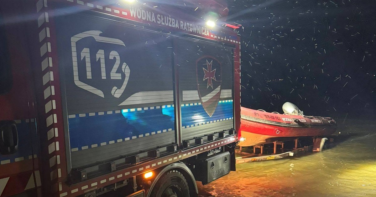 Dramat na Zalewie Mietkowskim: 19‑letni zniknął po burzy na SUP-ie