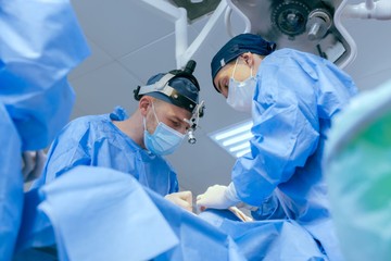 A legkorszerűbb sebészeti technológiákat mutatták be a Debreceni Egyetemen
