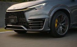 Nowy Lexus wygląda świetnie. Nie tylko SUV-y zmiata z planszy