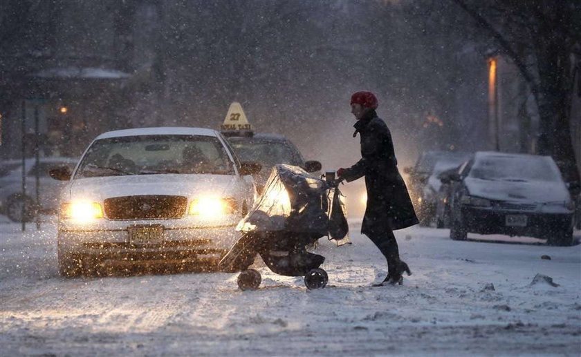 Śnieżyca sparaliżowała Nowy Jork