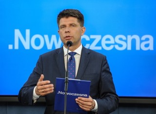 Petru: Chcemy otrzymać pisemną wersję raportu dot. rządów PO-PSL