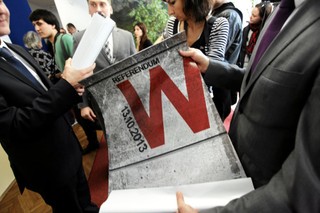 Na plakacie PiS referendum przeciw Gronkiewicz-Waltz jak Godzina W. Partia broni pomysłu