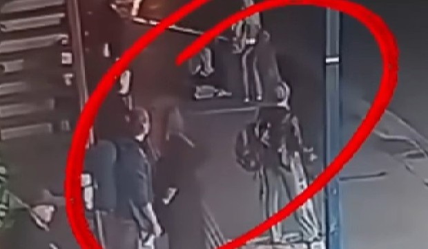 Pad stakla na autobuskoj stanici u Zagrebu