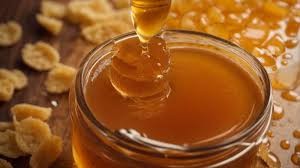 Honey is an excellent choice for treating wounds [Manukahoneyorg]