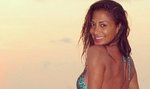 Nicole Scherzinger bez makijażu kusi na plaży