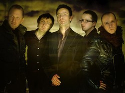 Agressiva 69 rozgrzeje przed Killing Joke