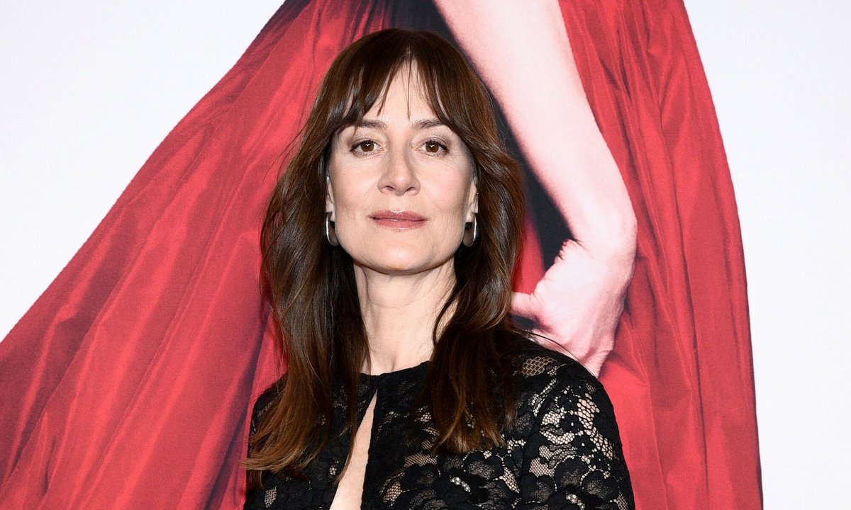 Maja Ostaszewska w zjawiskowej stylizacji na premierze "Diabeł ubiera się u Prady 2"