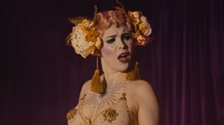 'Nago. Głośno. Dumnie'. Jest ZWIASTUN serialu o polskich drag queens