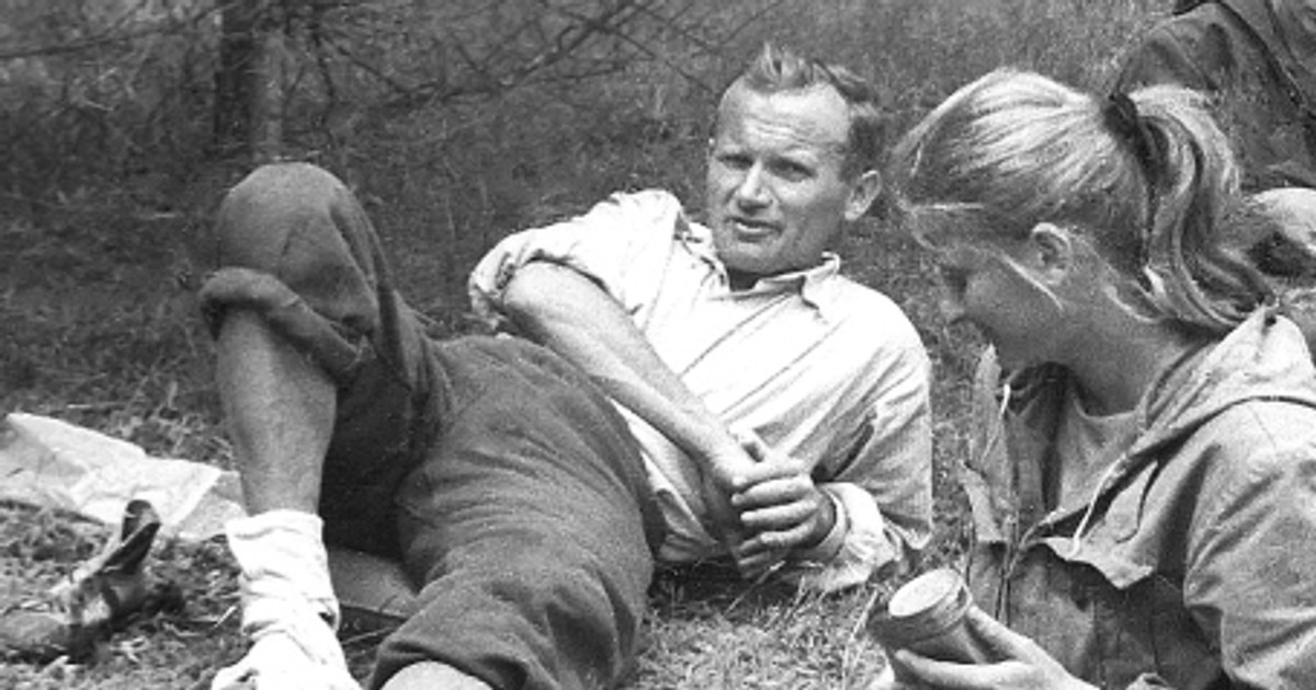 Jaka Była Ulubiona Drużyna Karola Wojtyły Jak Karol Wojtyła poczęstował muzyków wódeczką