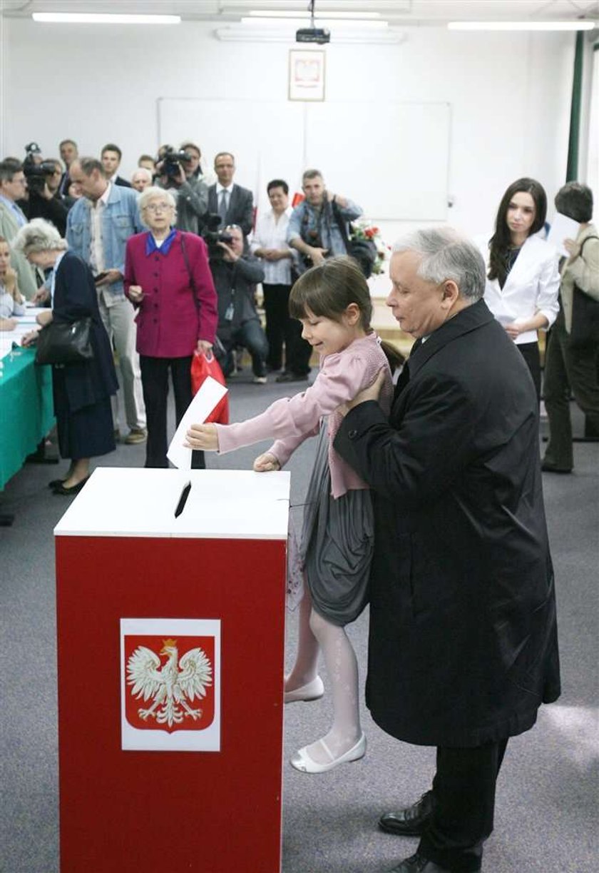 Jarosław Kaczyński i Marta już zagłosowali. Gdzie?