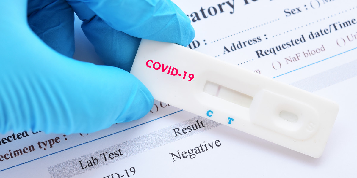 Od 27 stycznia 2022 r. każdy, kto zauważył u siebie objawy koronawirusa, ma możliwość ubiegania się o darmowy test na COVID-19