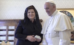 Szydło ambasadorem w Watykanie? 'Biskupi przychylnym okiem patrzą na ten pomysł'