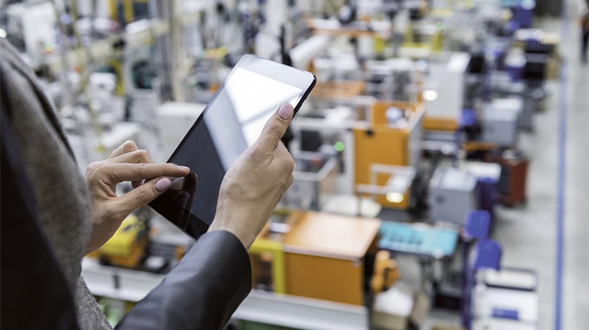 Według Spyrosoft po latach boomu polski e-commerce złapał zadyszkę i rośnie wolniej.