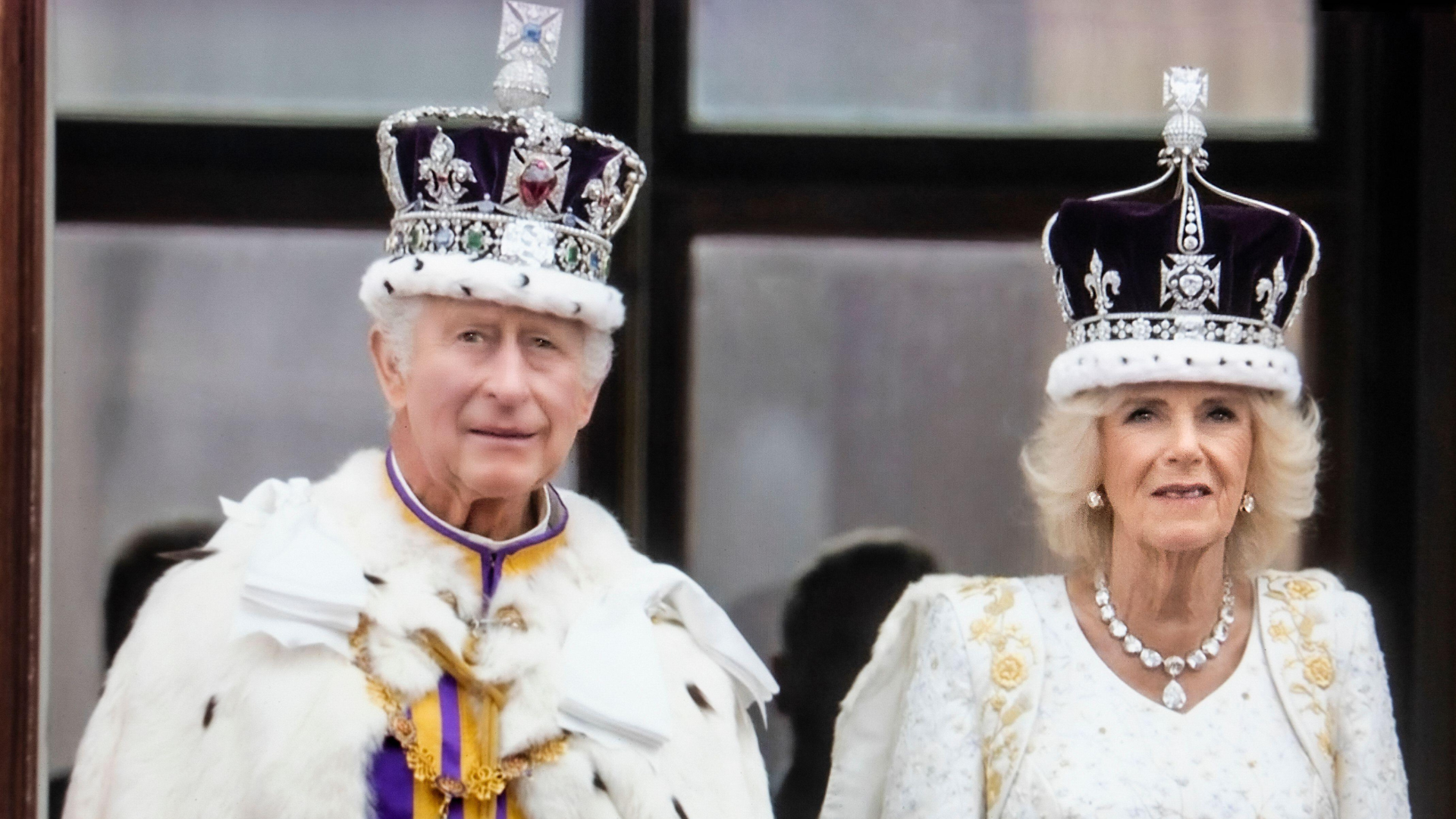 Kráľ Karol III a Camilla Britská po korunovácii 6 5 2023
