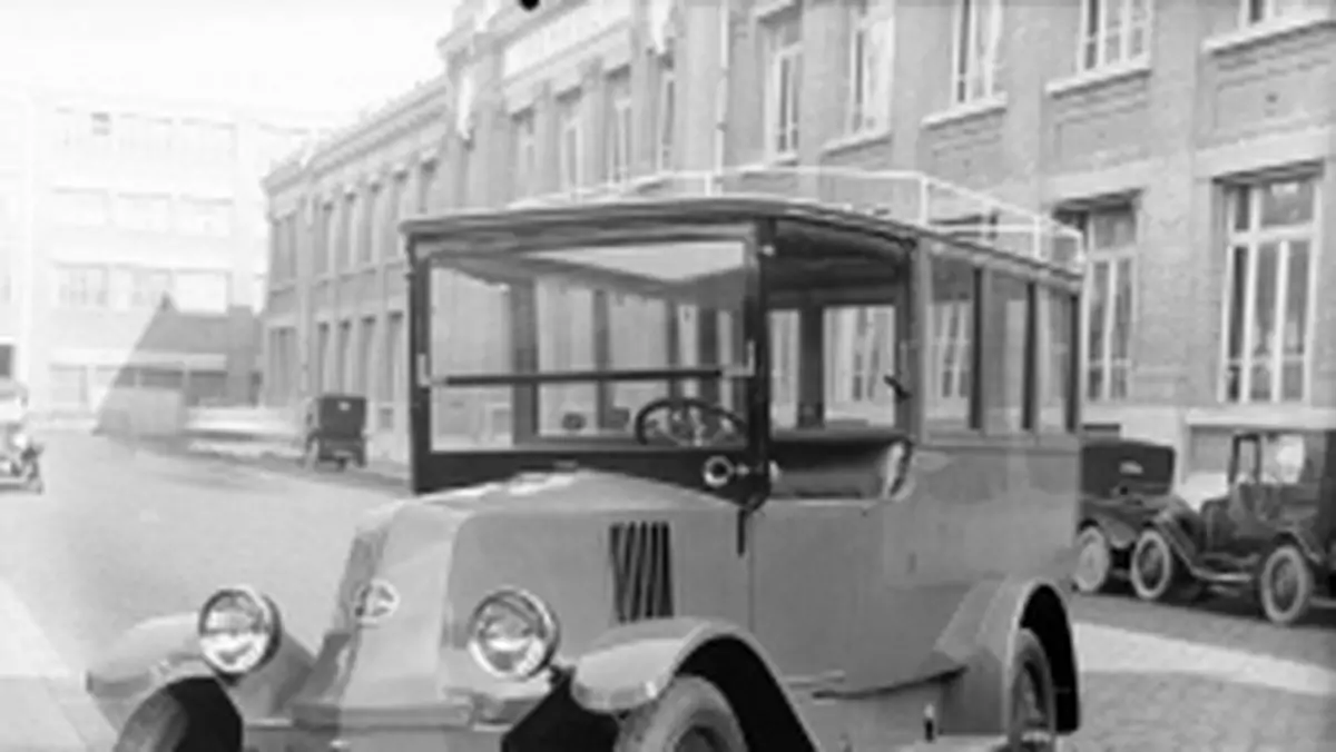 110 lat historii Renault (2. część - lata 1918-1945)