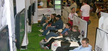 Obrazek FIFA08_3_220.jpg