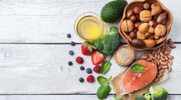 Dieta wegan wymaga uzupełnienia. Jakich składników może brakować weganom?