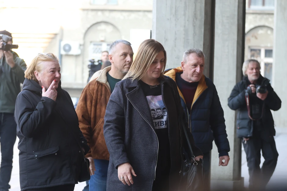 Porodice čekaju presudu Kecmanovićima