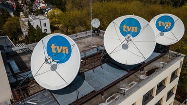 TVN znów może mieć problemy z koncesją. Wyciekły protokoły obrad KRRiT. "Linia programowa jest niedopuszczalna"