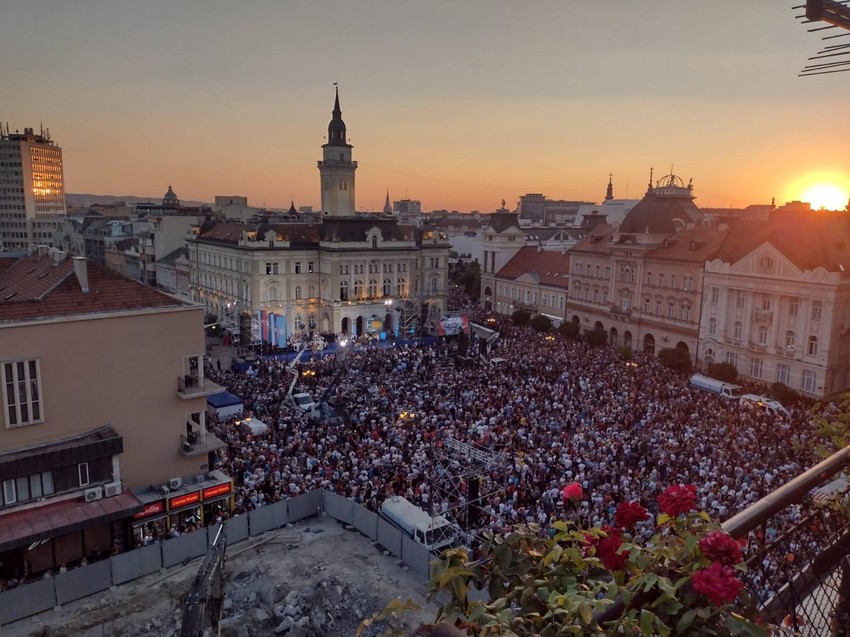 Novi Sad Trg Slobode Oluja