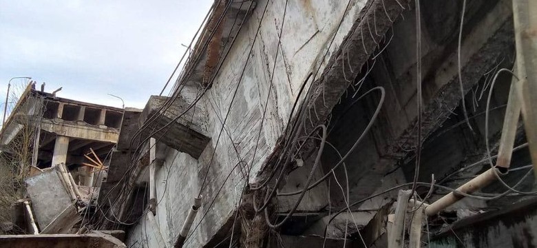 Katastrofa w Rosji. W obwodzie smoleńskim zawalił się most, zginęła co najmniej jedna osoba