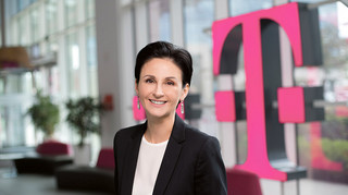 Dorota Kuprianowicz-Legutko, członkini zarządu T-Mobile Polska, dyrektorka ds. polityki personalnej