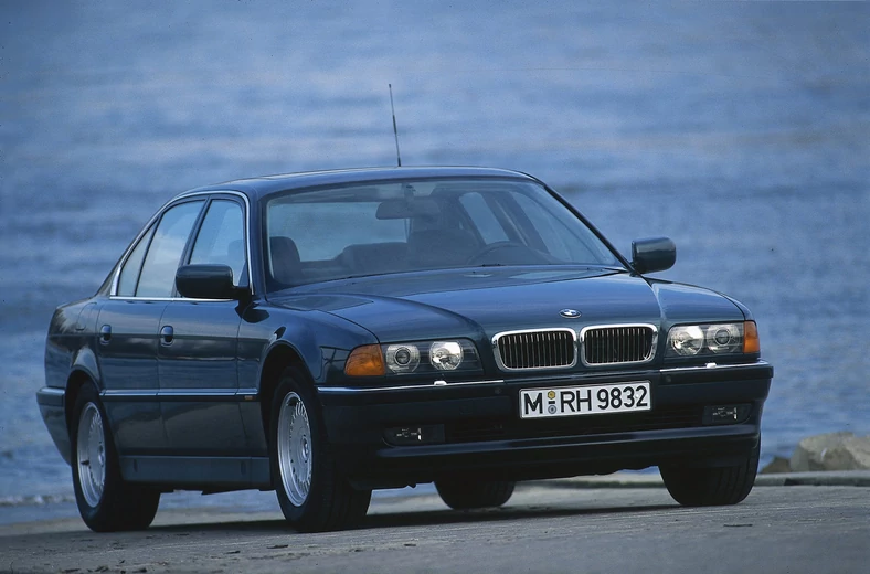 BMW serii 7 E38 (1994-2002)