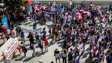 W 17 miastach protest ZNP przeciw zmianom w edukacji