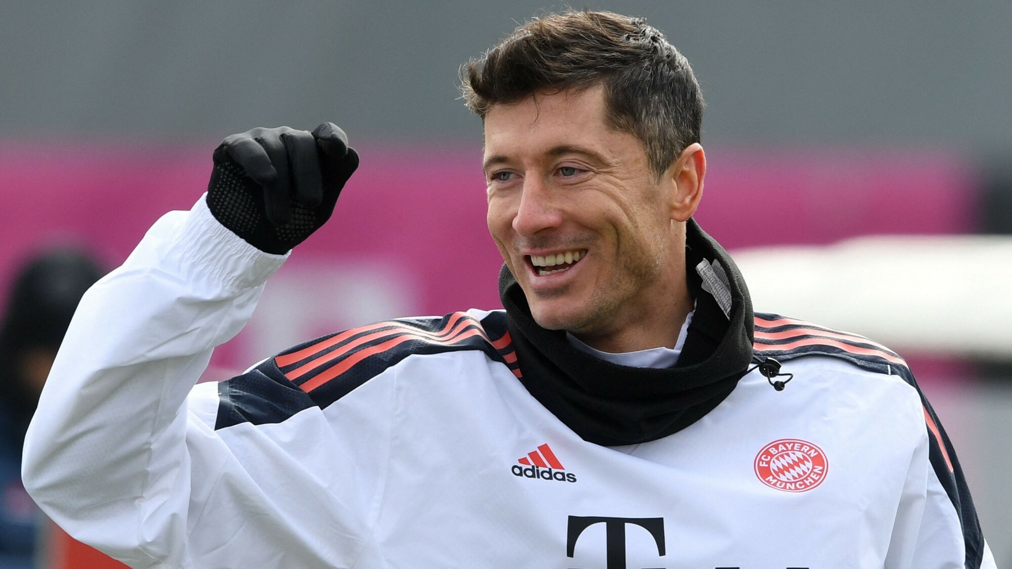 W Jakich Reklamach Grał Robert Lewandowski