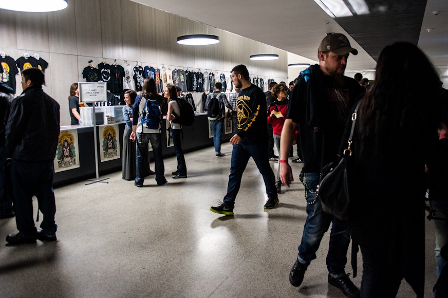 Publiczność na Asymmetry Festival (fot. Monika Stolarska / Onet)