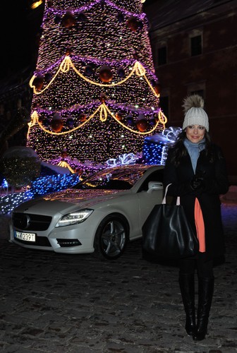 Anna Mucha i mercedes CLS shooting brake