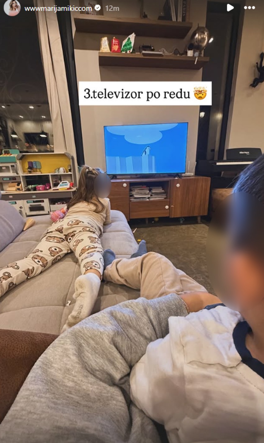 Marija Mikić pokazala kako provodi vreme sa decom