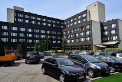 Wszystkie tajemnice hotelu sejmowego. Pikantne historie i twarde dane