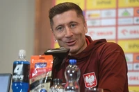 "Lewandowski - Nieznany" znudził krytyków. Polecają dwa inne filmy o polskich piłkarzach