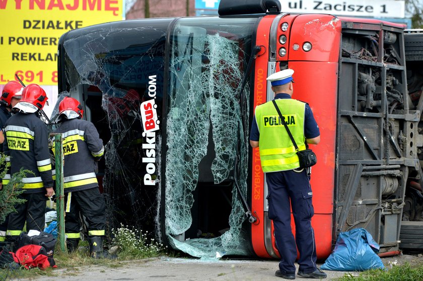 Wypadek Polskiego Busa na Podkarpaciu. Wielu rannych