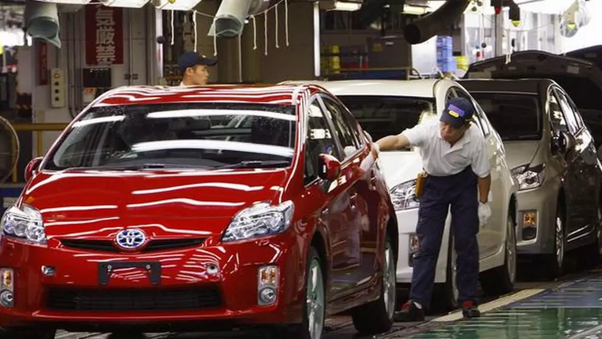 Japońscy produceni aut liczą straty po katastrofie