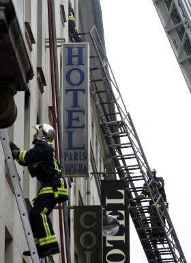Pożar w paryskim hotelu / 20.jpg