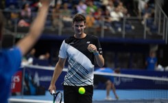 Alcaraz wycofał się z ATP Finals. Hurkacz pierwszym rezerwowym