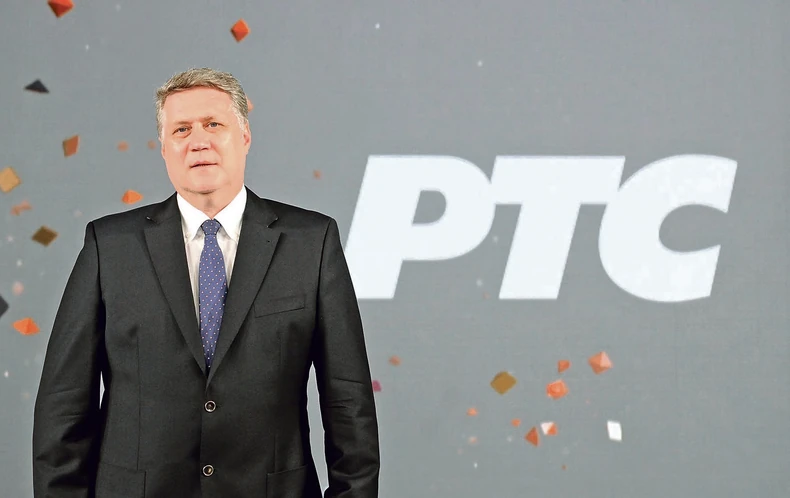 NENAD LJ. STEFANOVIĆ