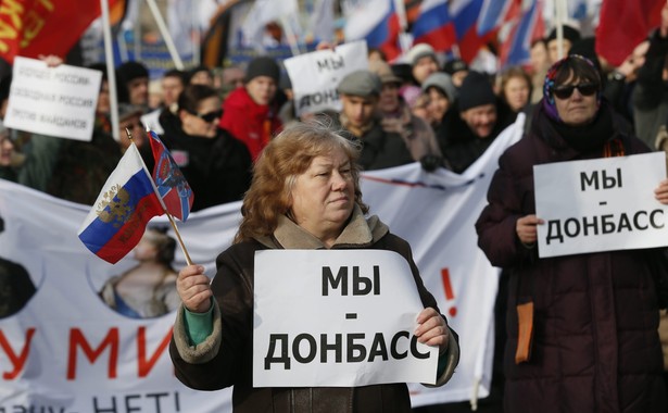 Demostranci popierający Putina