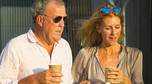 Jeremy Clarkson i Lisa Hogan