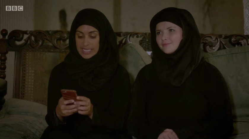 W nowym programie satyrycznym BBC śmieje się z islamskich kobiet