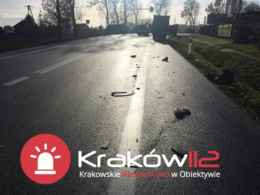 Poważny wypadek z udziałem policjantów. 4 rannych, radiowóz do kasacji